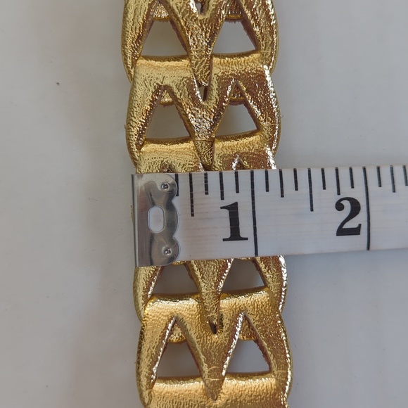 Faux Leather Metallic Gold Tone Cut Out Belt with Buckle SM Gold - Picture 16 of 16